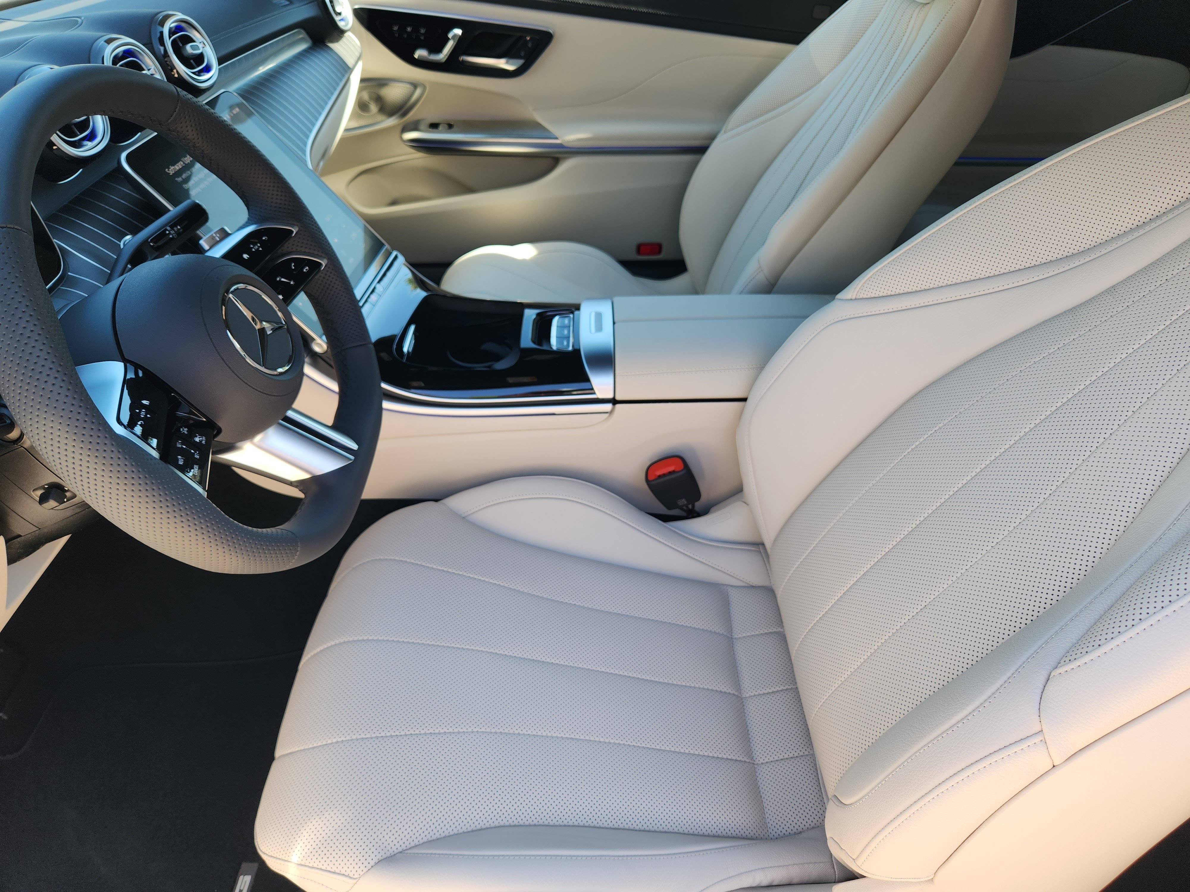 New 2026 Mercedes-Benz CLE 450 4MATIC Cabriolet image 14