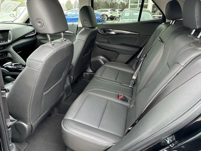 Used 2023 Buick Envision Essence image 12