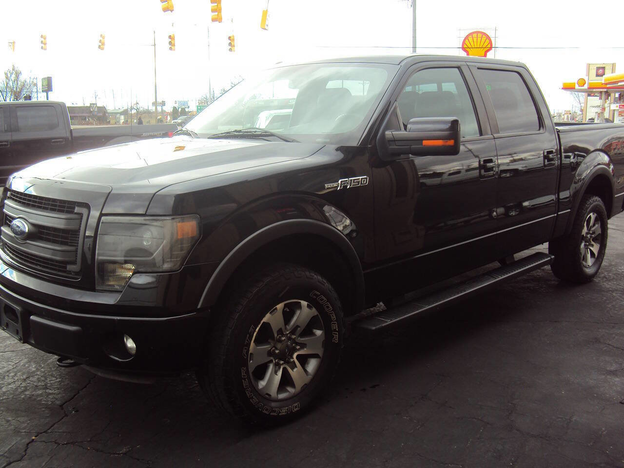 Used 2013 Ford F150 FX4 w/ Luxury Equipment Group image 3