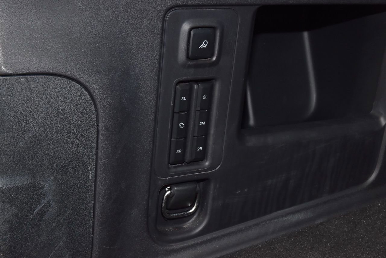 Certified 2025 Ford Expedition Active image 40