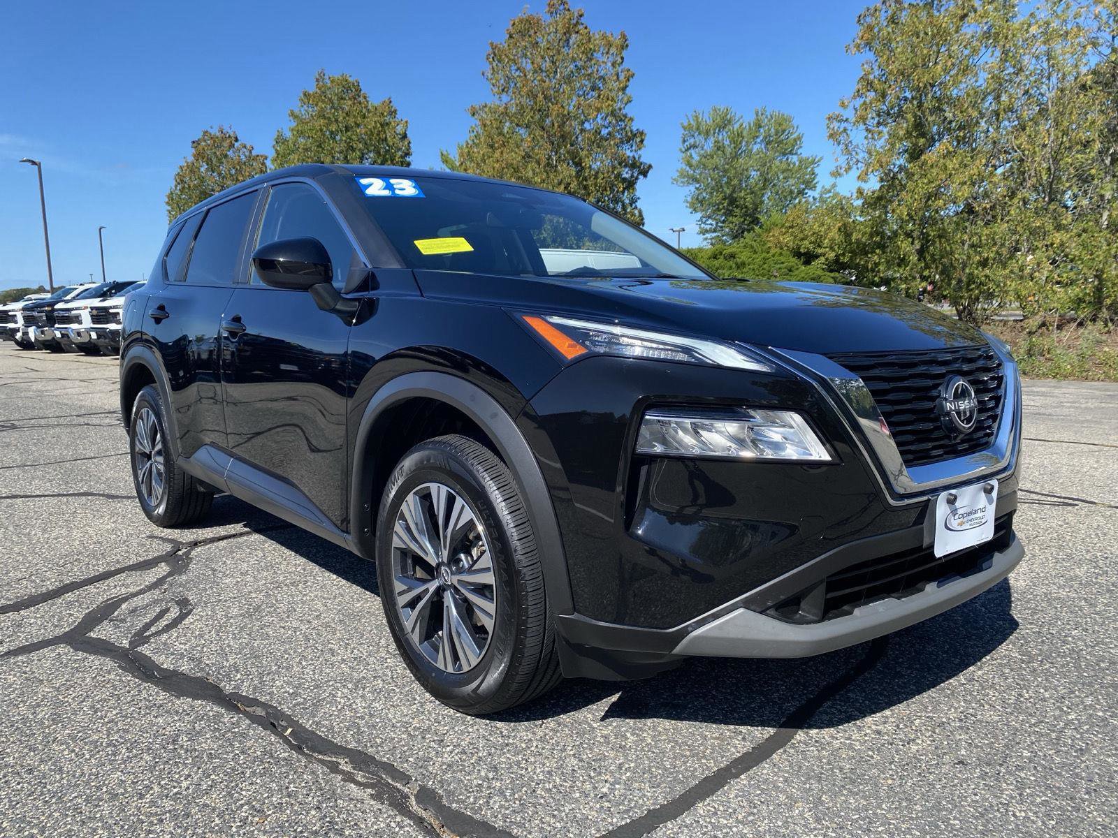 Used 2023 Nissan Rogue SV