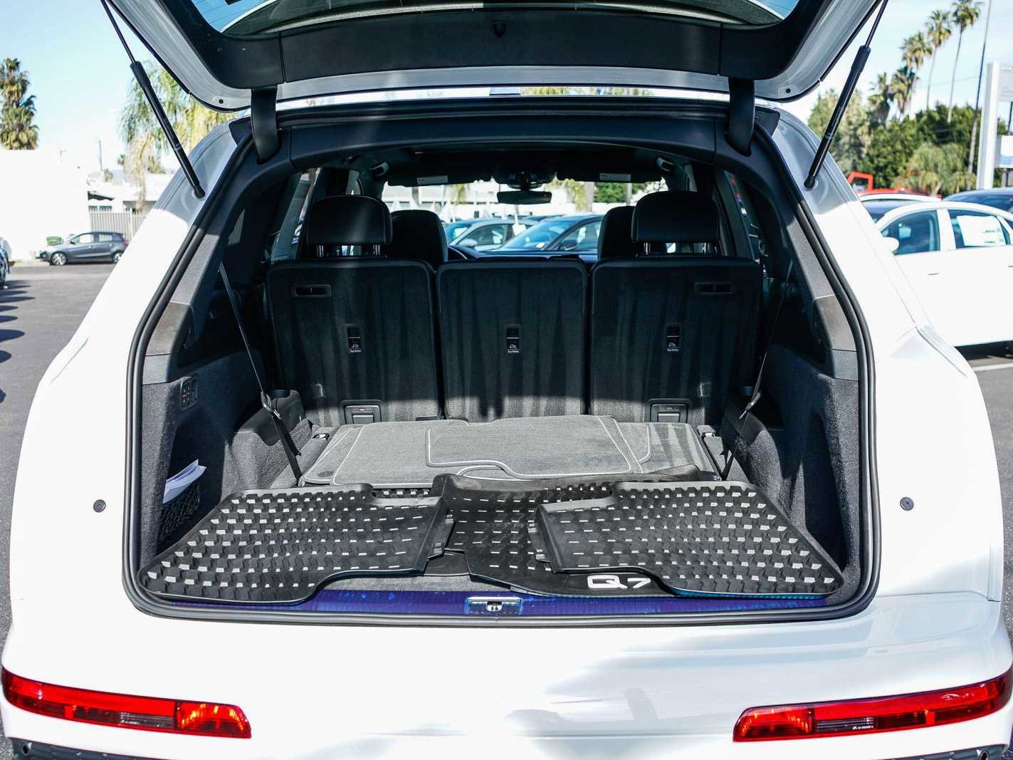 Used 2025 Audi Q7 3.0T Premium Plus w/ Premium Plus Package image 28