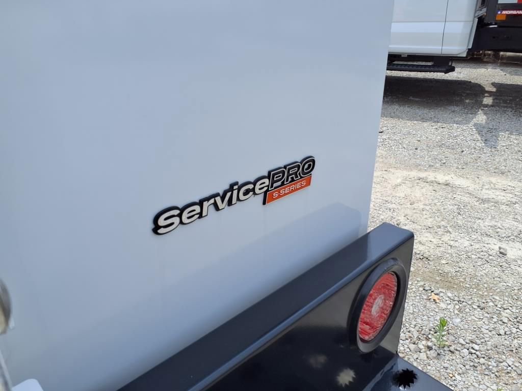 New 2024 Ford F550 4x4 Regular Cab Super Duty image 22