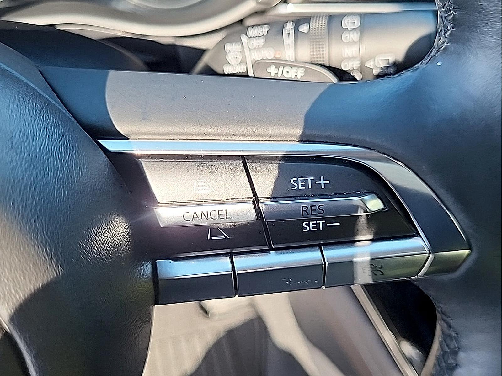 Certified 2023 MAZDA CX-30 AWD 2.5 S w/ Premium Package image 19