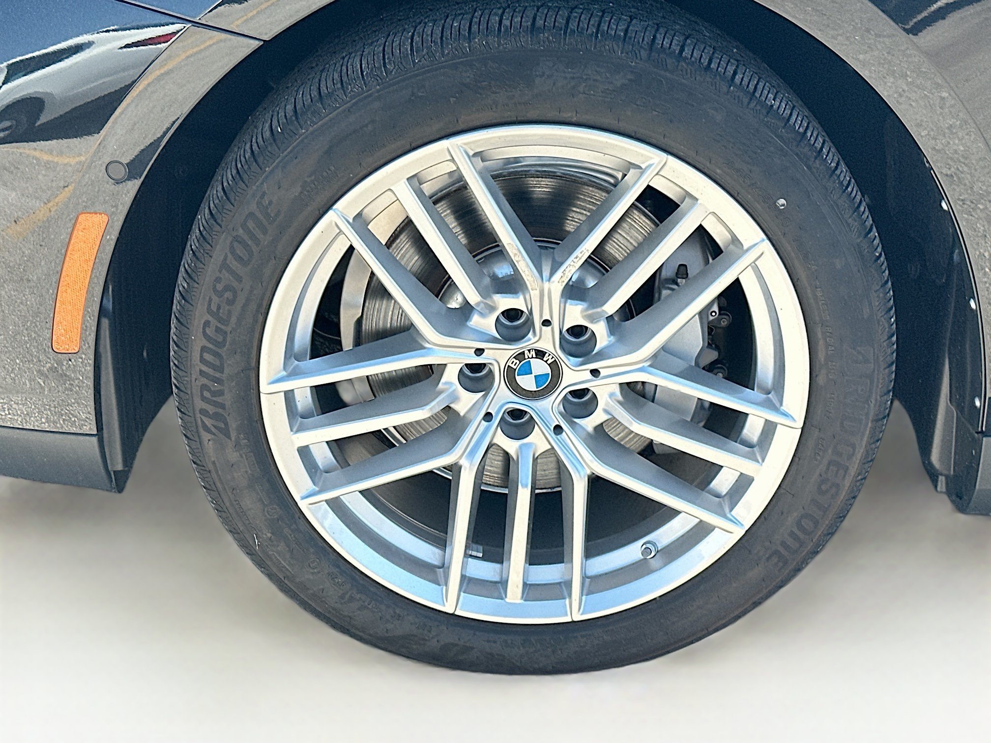 New 2025 BMW 530i w/ Premium Package RWD image 26