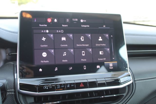 Used 2023 Jeep Compass Altitude image 29