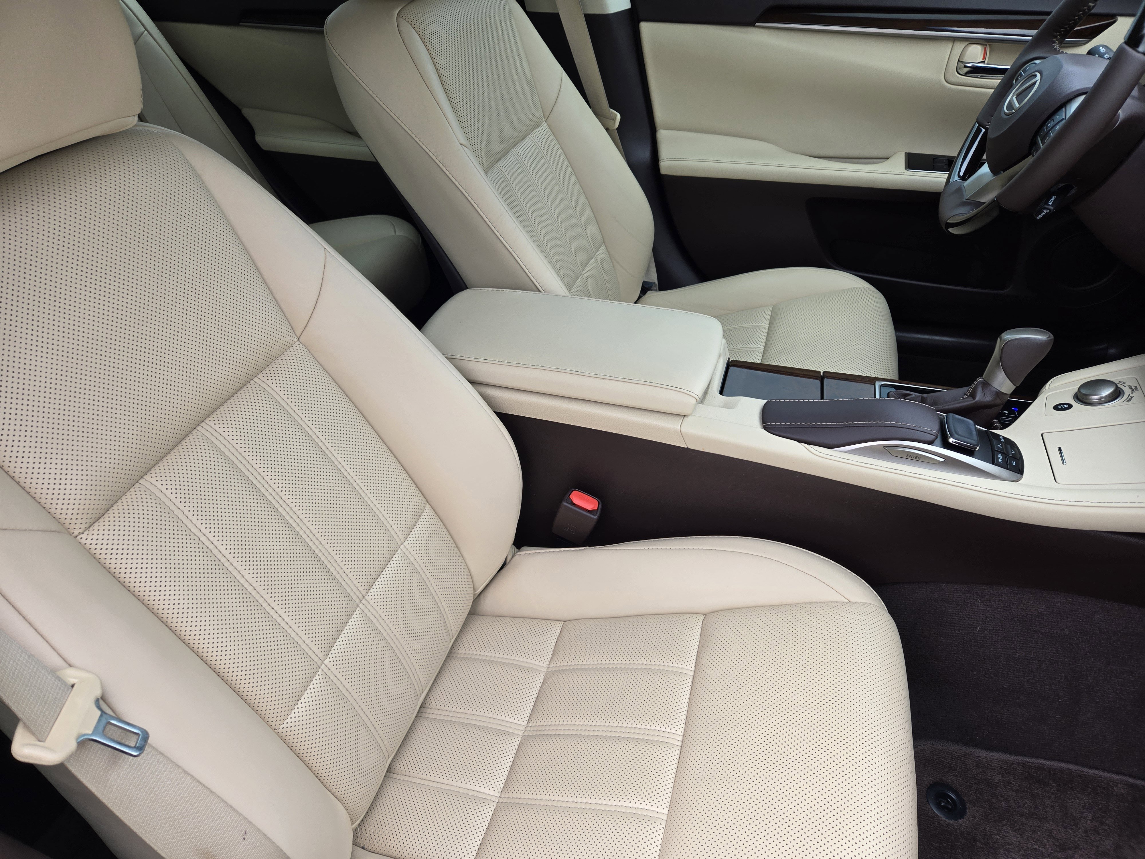 Used 2018 Lexus ES 350 w/ Luxury Package w/Wood Trim FWD image 10