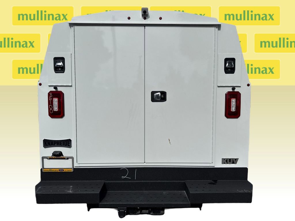 New 2026 Ford E-350 and Econoline 350 Super Duty w/ Power Equipment Group RWD image 12