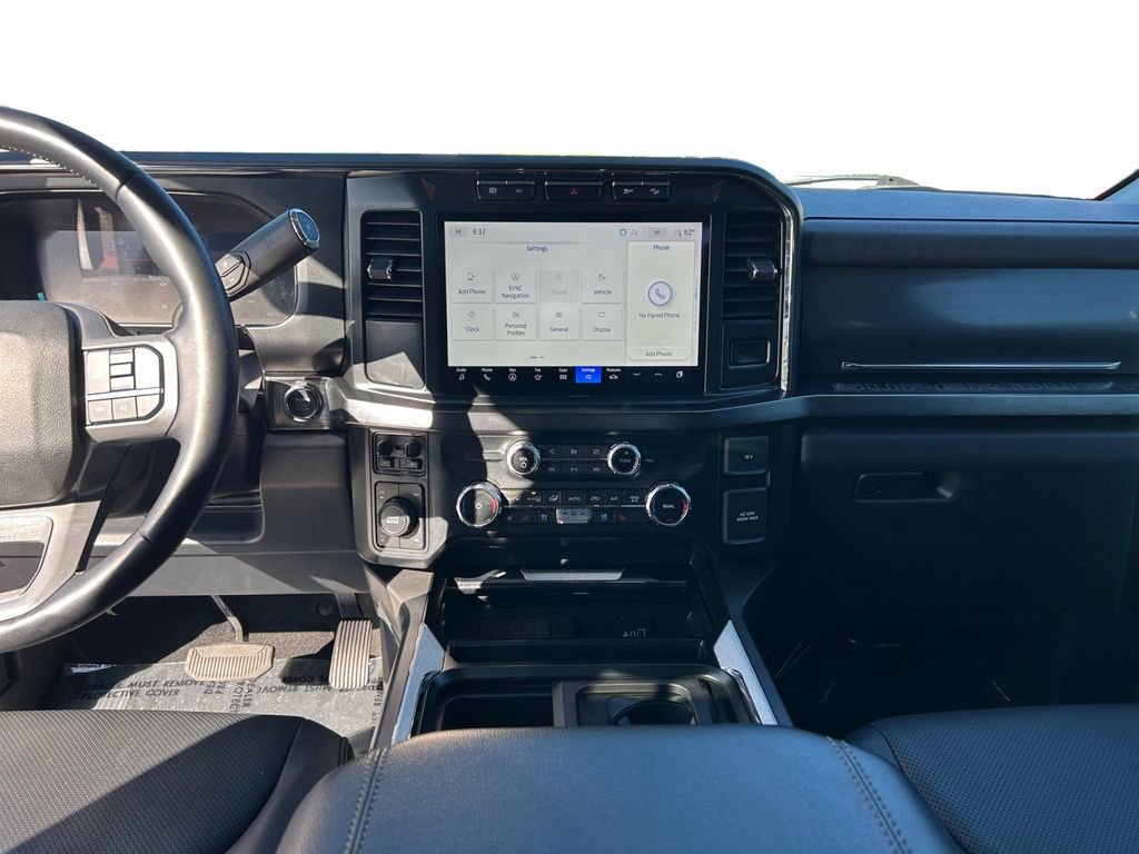Used 2023 Ford F250 Lariat w/ Sport Appearance Package AWD/4WD image 13