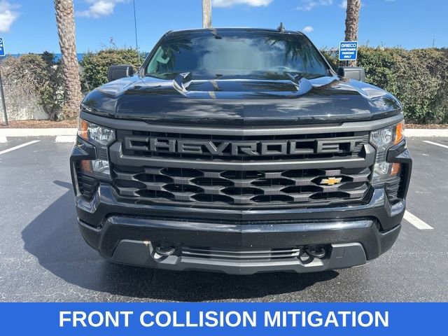 Used 2024 Chevrolet Silverado 1500 Custom image 2
