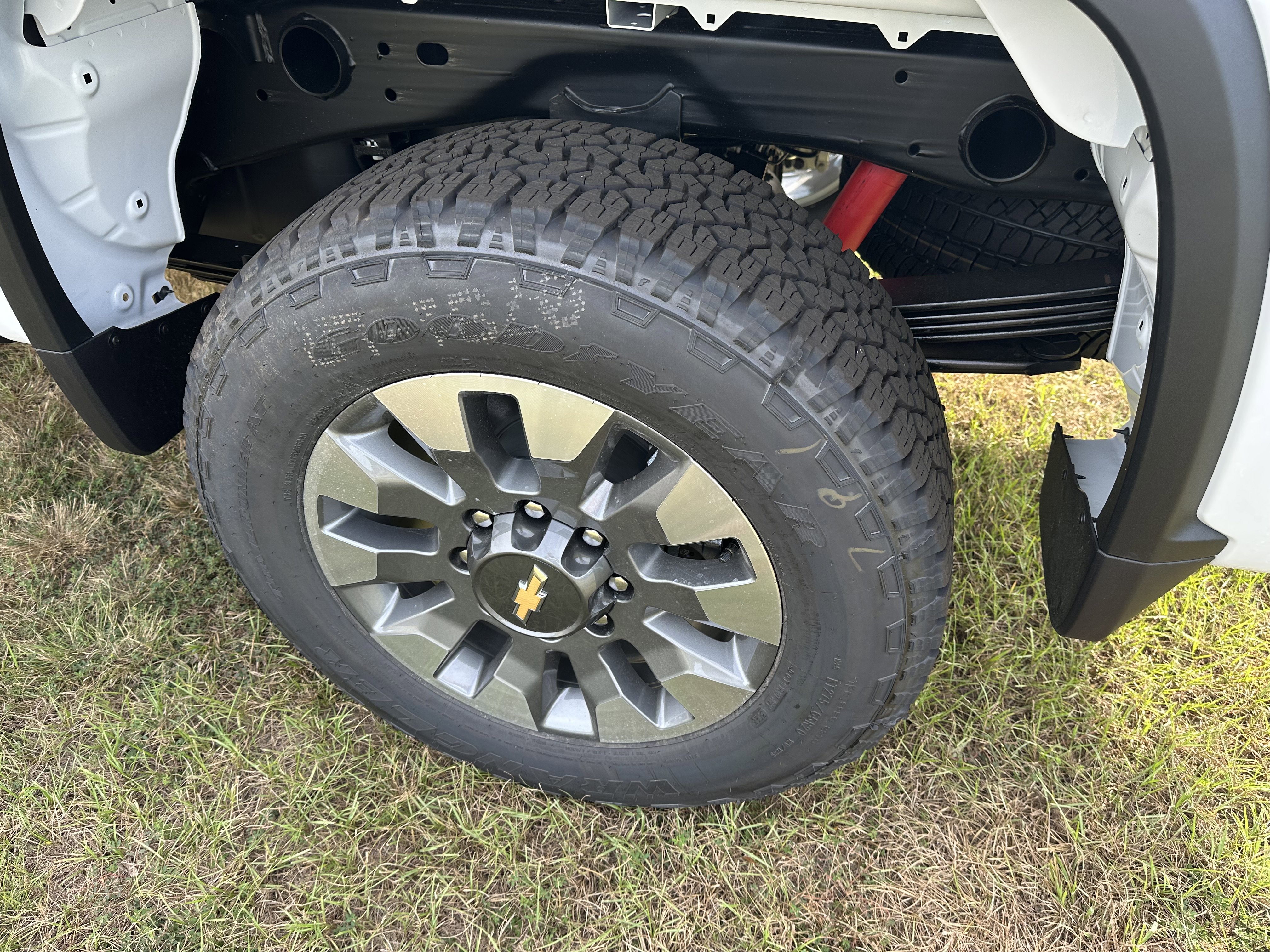 New 2026 Chevrolet Silverado 2500 Custom w/ Custom Convenience Package image 7