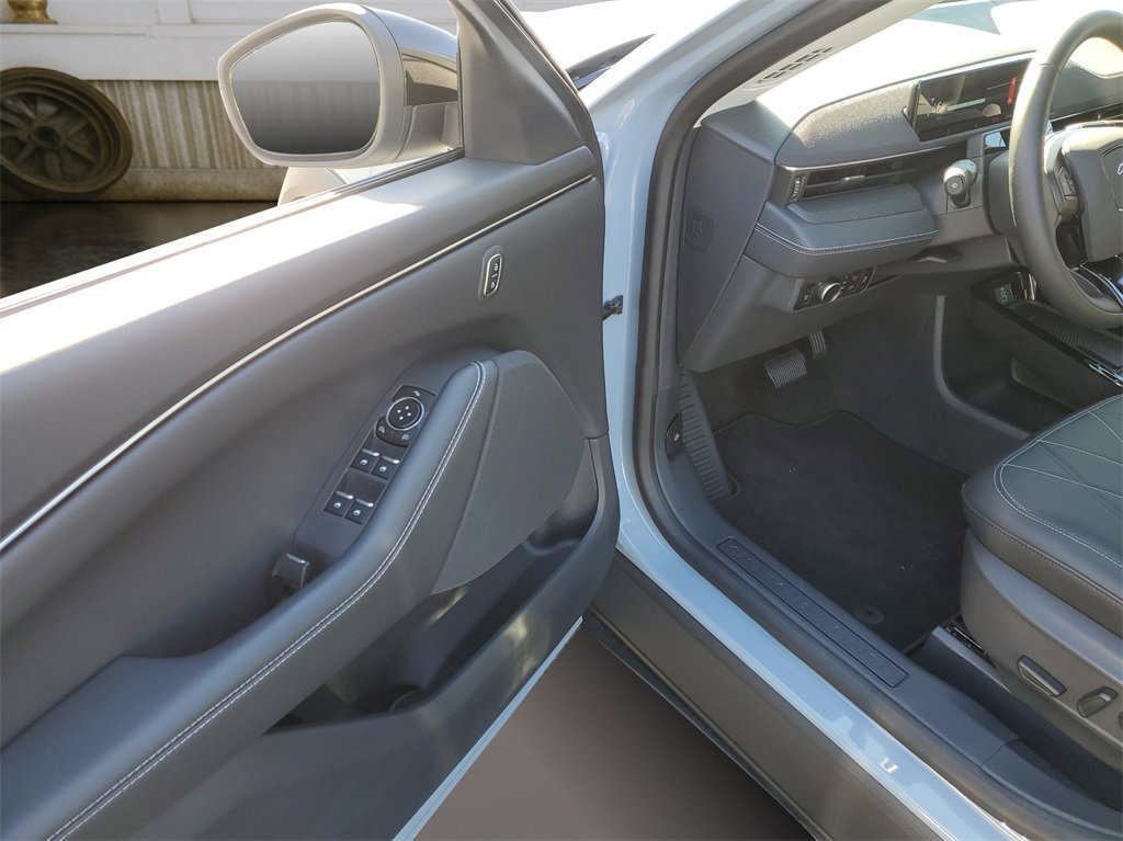 New 2025 Ford Mustang Mach-E Select image 14