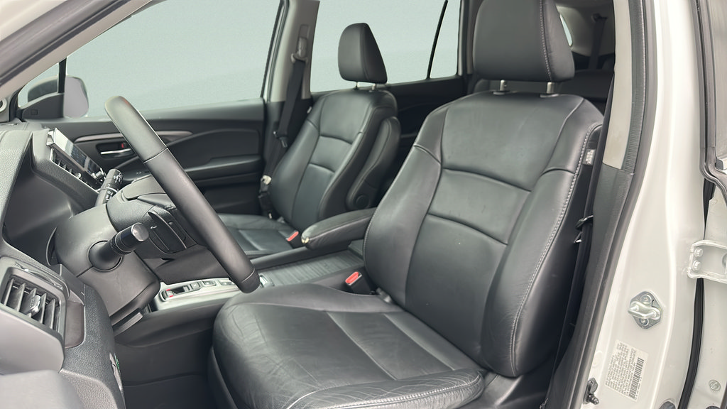 Used 2021 Honda Pilot Special Edition image 14