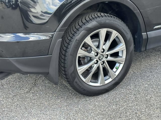 Used 2018 Toyota RAV4 Limited w/ Advanced Technology Package AWD/4WD image 30