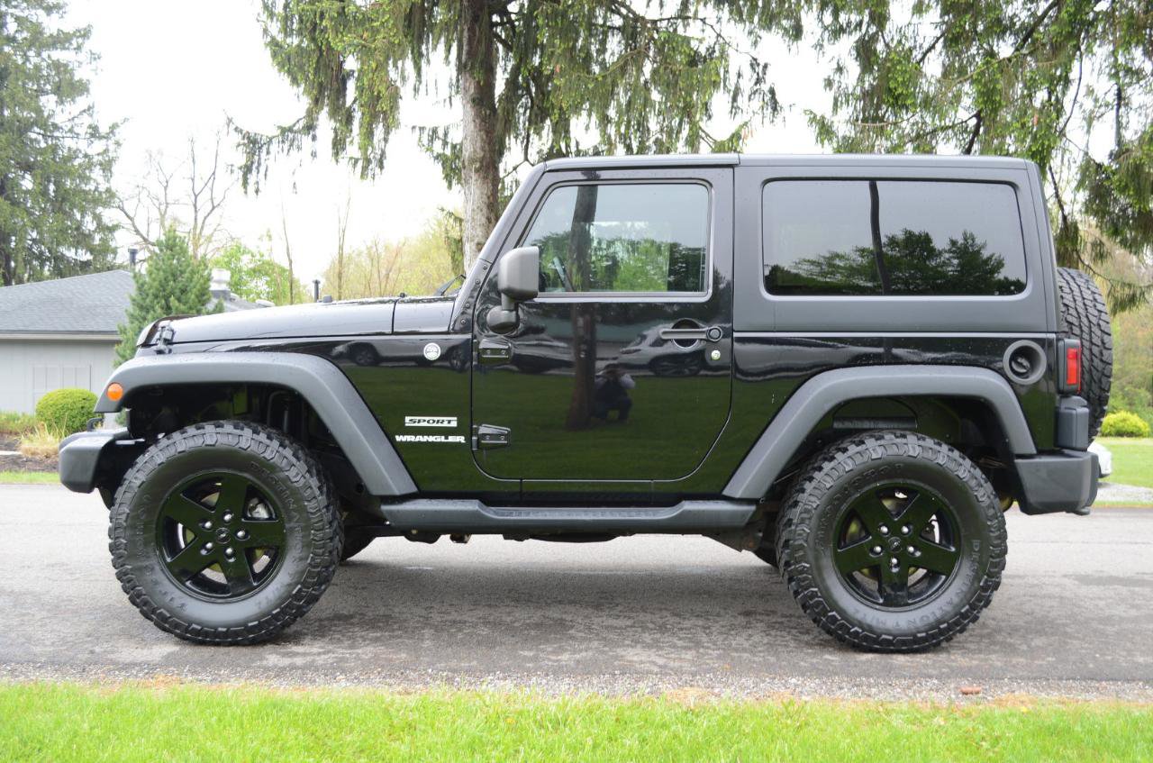 Used 2014 Jeep Wrangler Sport w/ Quick Order Package 24S AWD/4WD image 8