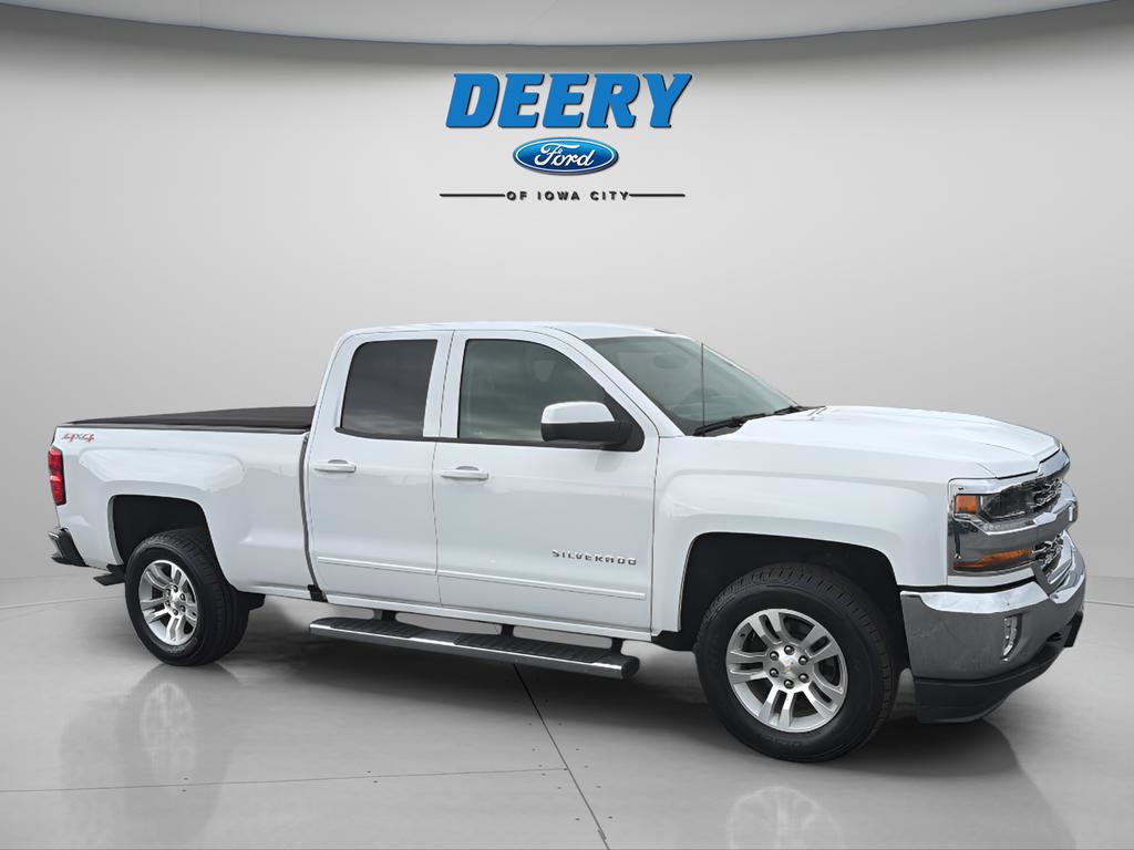 Used 2017 Chevrolet Silverado 1500 LT w/ All Star Edition AWD/4WD image 14