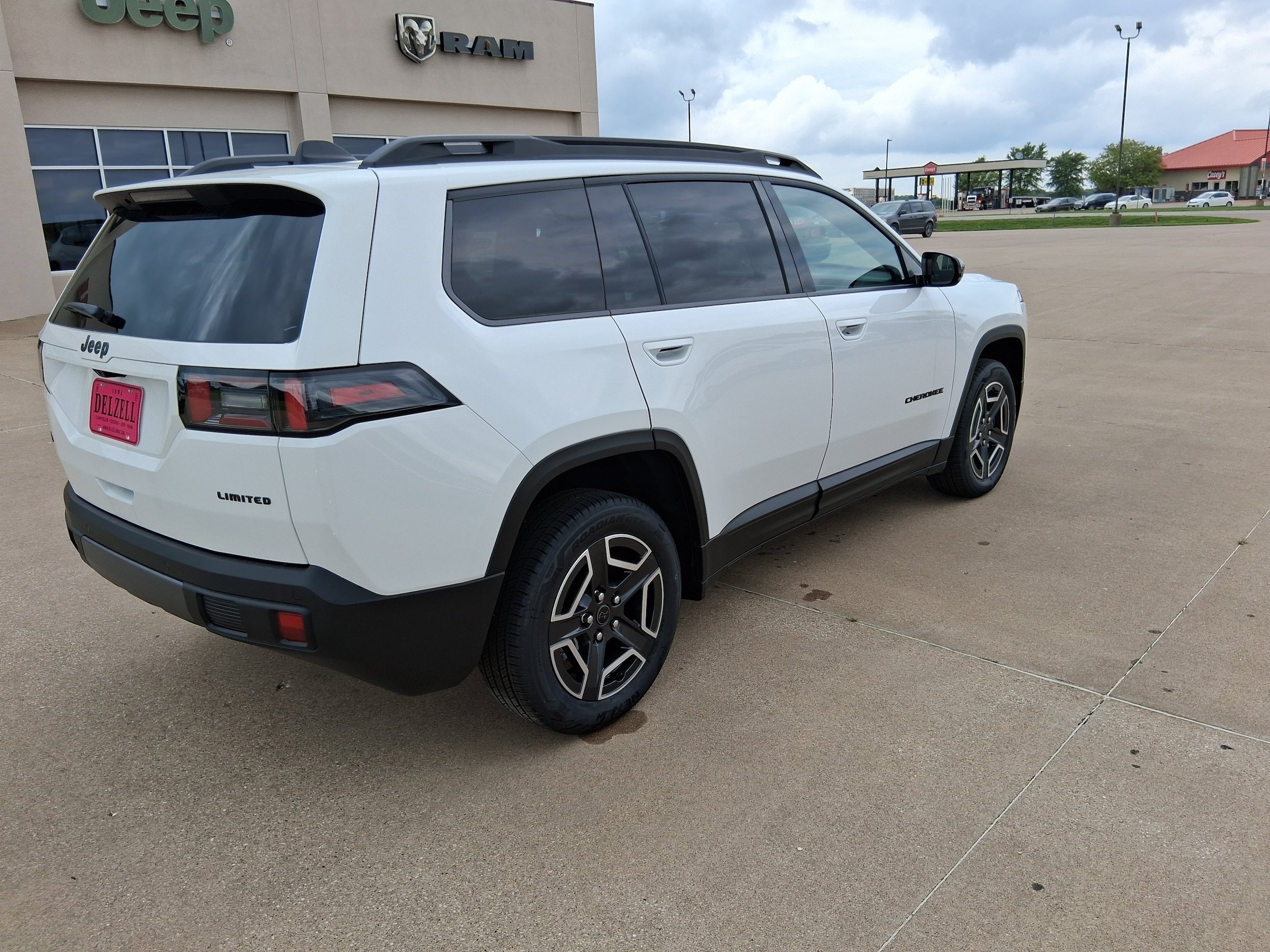New 2026 Jeep Cherokee Limited AWD/4WD image 8