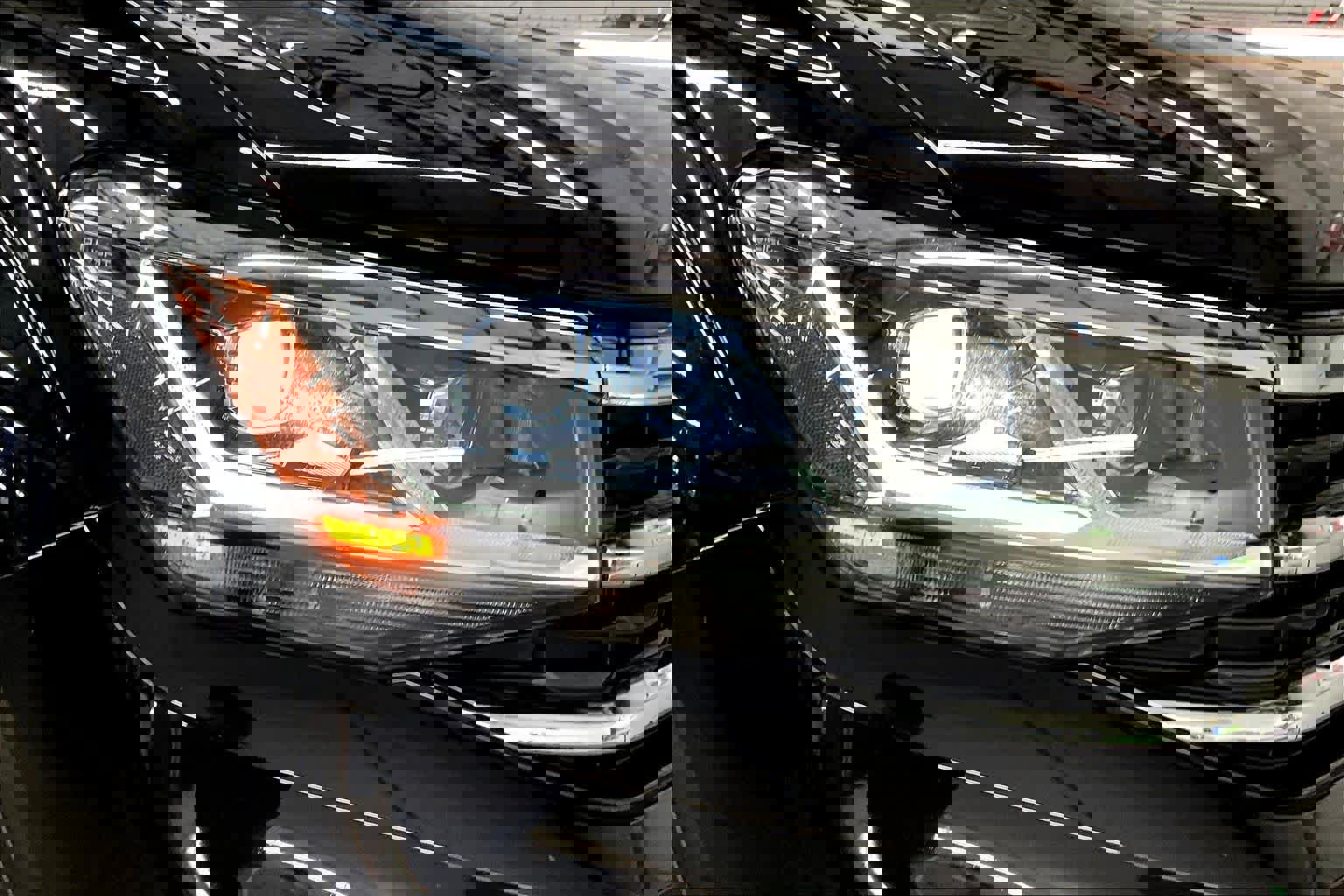 Used 2023 Volkswagen Atlas SE w/ Panoramic Sunroof Package image 31