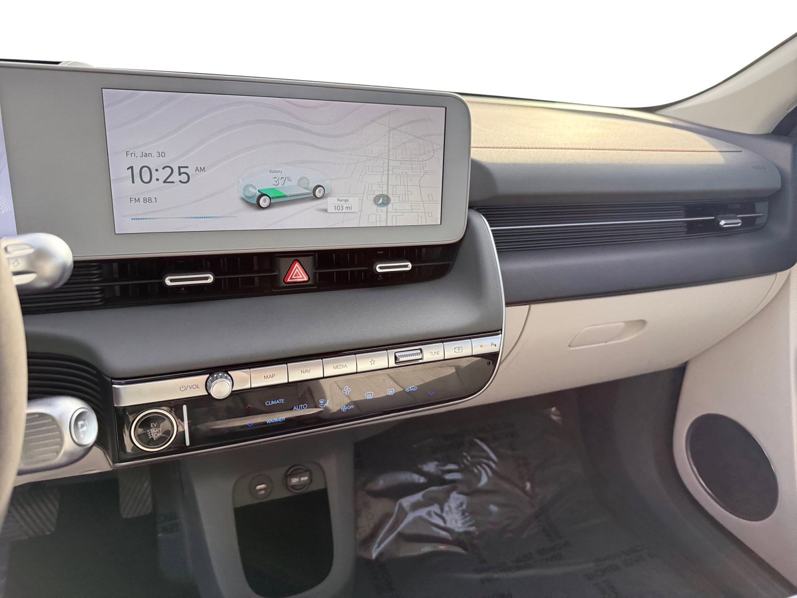 Certified 2024 Hyundai Ioniq 5 Limited image 12