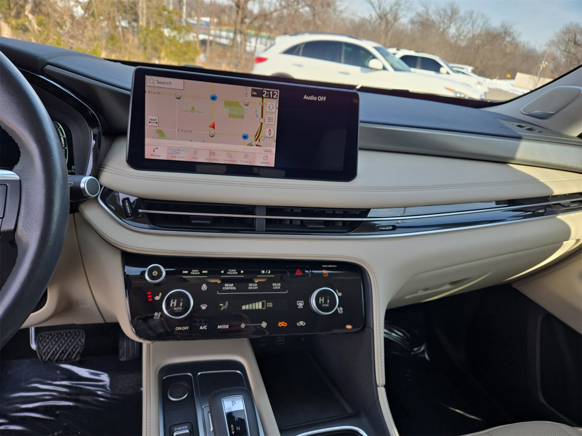 Used 2024 INFINITI QX60 Luxe w/ Vision Package image 23