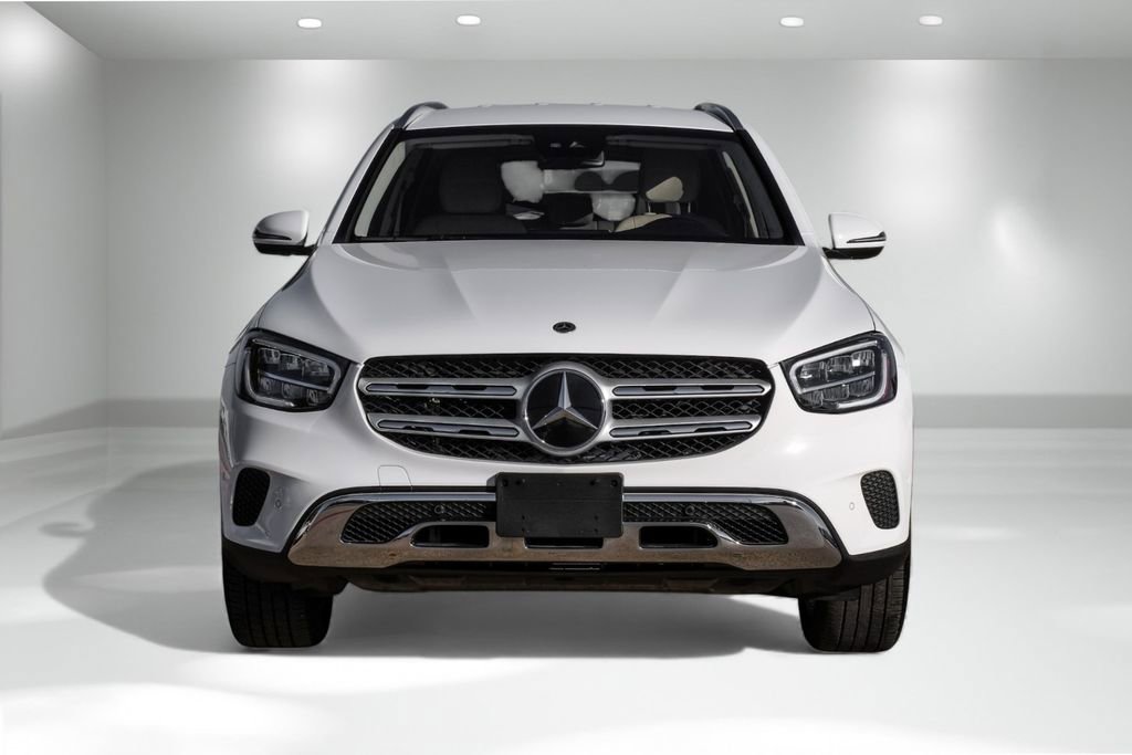 Used 2022 Mercedes-Benz GLC 300 w/ Premium Package Lite image 6