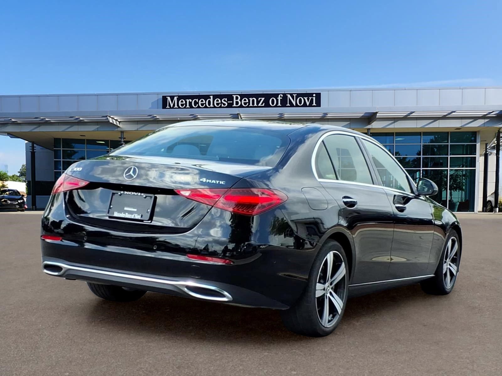 Certified 2025 Mercedes-Benz C 300 4MATIC Sedan image 5