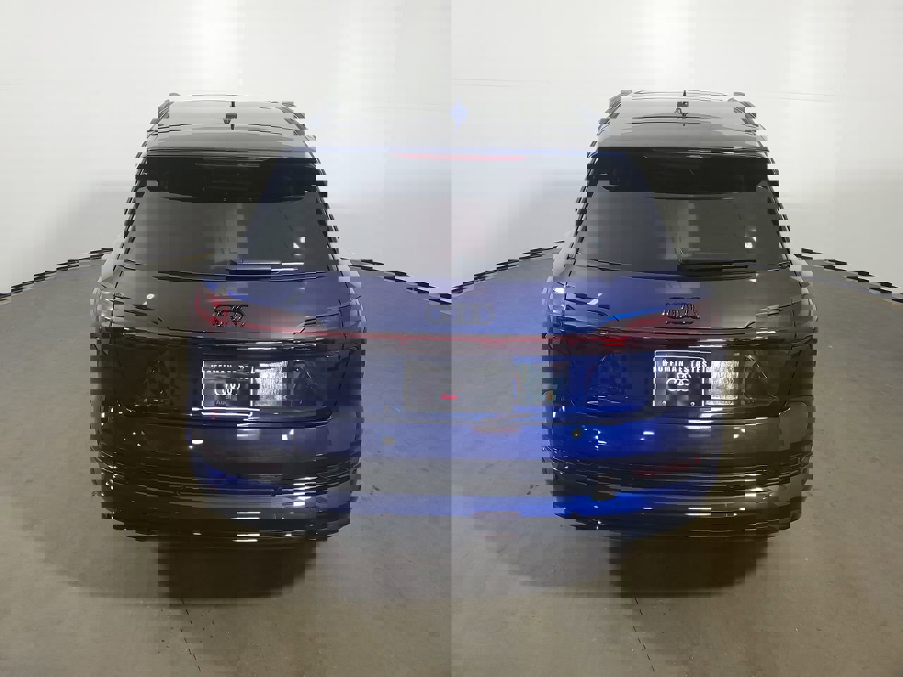 Certified 2021 Audi e-tron Premium w/ Convenience Plus Package image 34