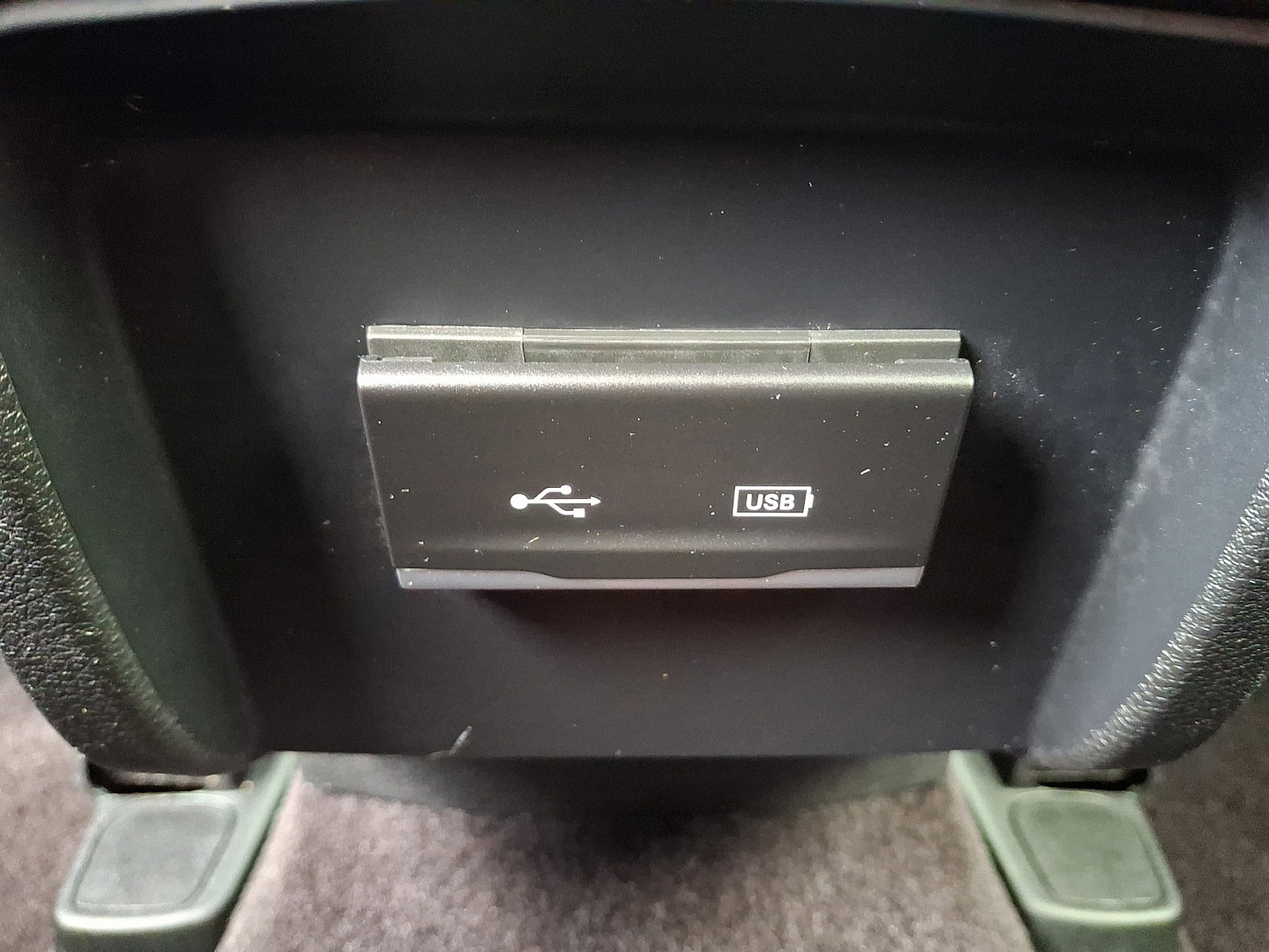 Certified 2019 Jeep Cherokee Latitude Plus AWD/4WD image 11