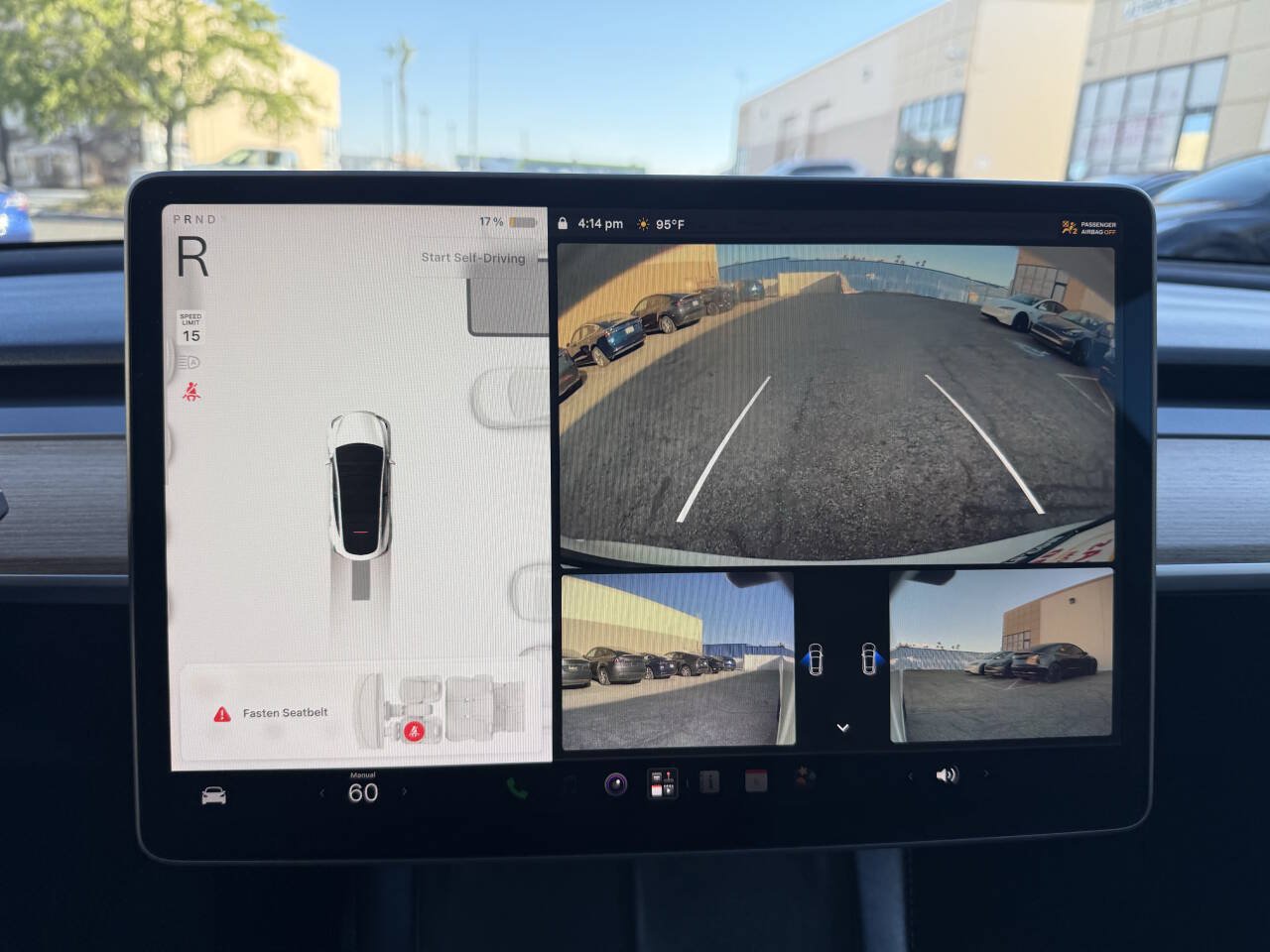 Used 2022 Tesla Model Y Long Range AWD/4WD image 13