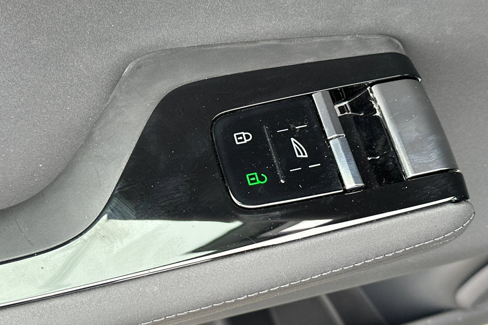 Used 2025 Polestar Polestar 3 AWD/4WD image 15