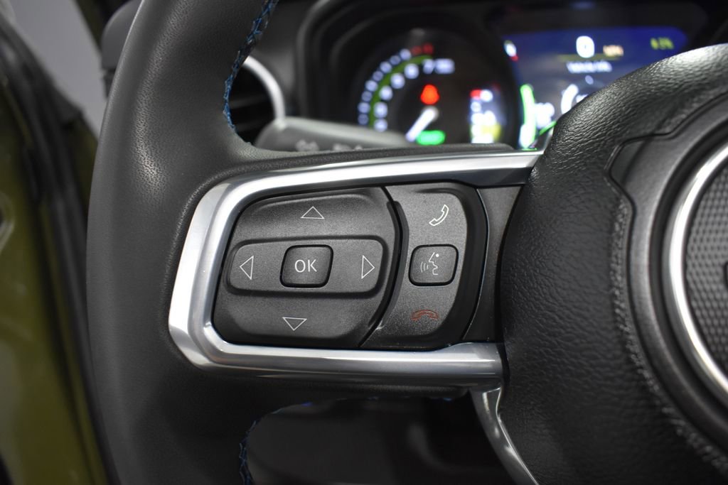 Used 2024 Jeep Wrangler High Altitude image 32