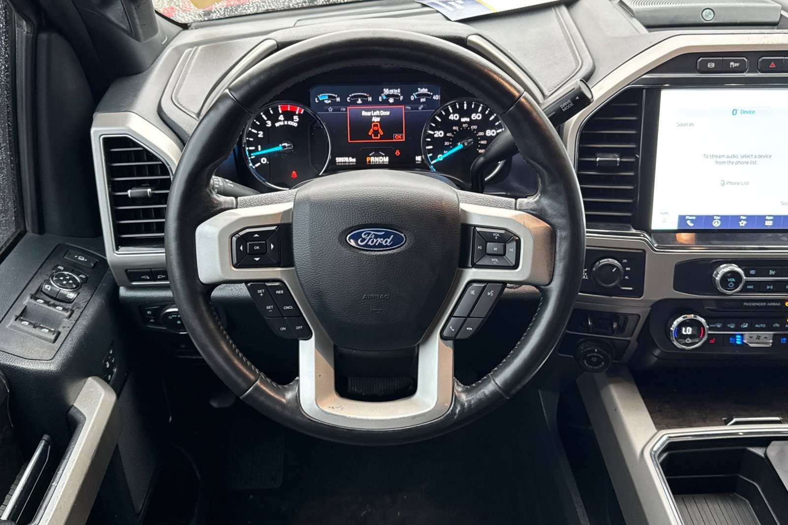 Certified 2022 Ford F250 Lariat w/ Lariat Ultimate Package image 15