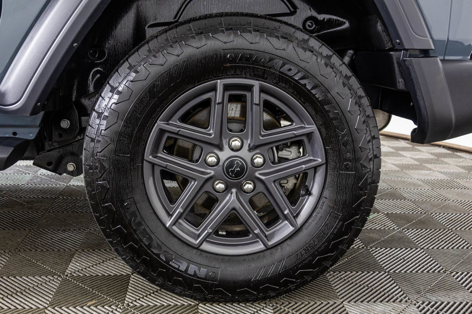 Used 2024 Jeep Wrangler Sport AWD/4WD image 43