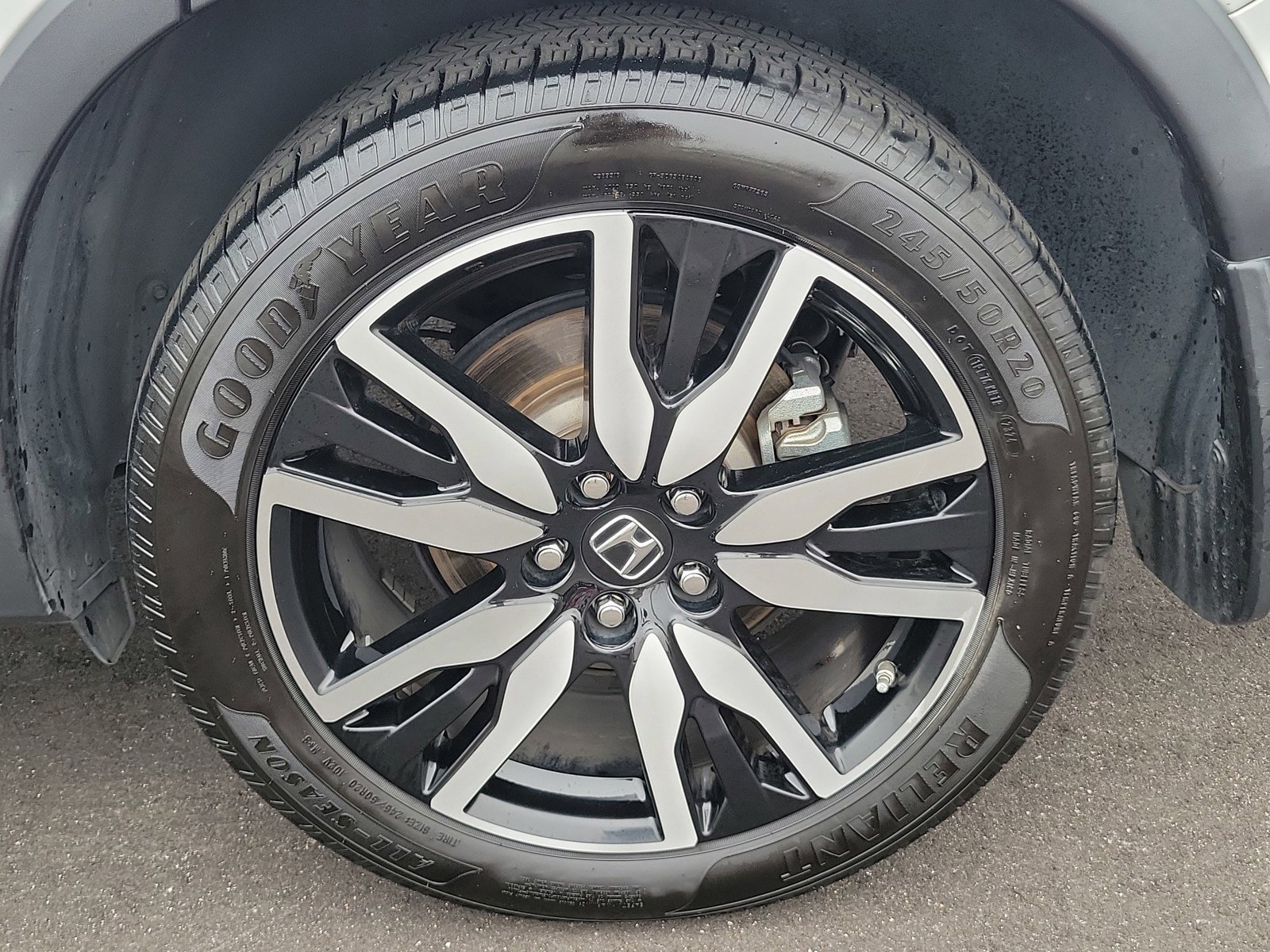 Used 2022 Honda Pilot Touring image 12