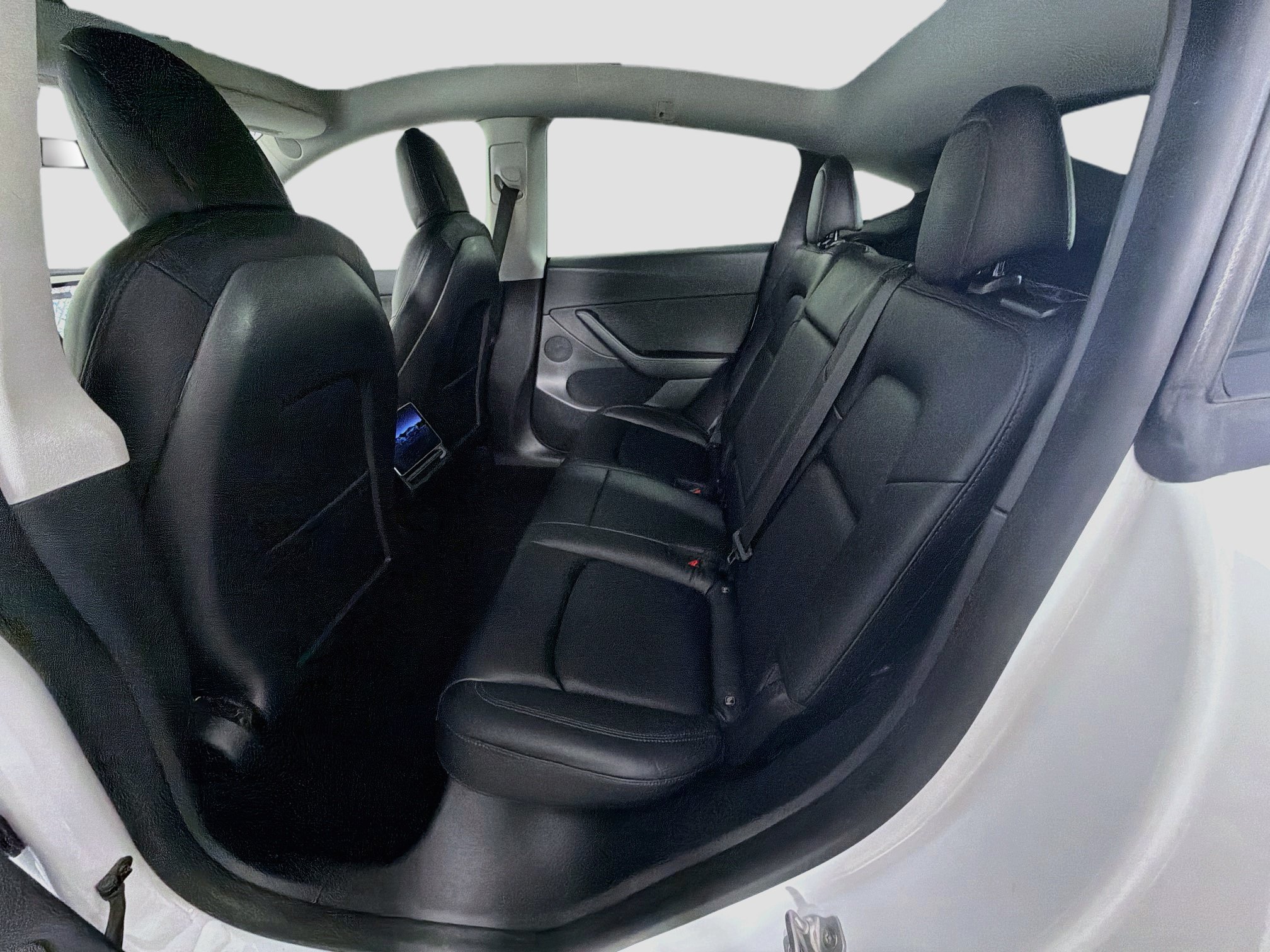 Used 2022 Tesla Model Y Performance AWD/4WD image 29