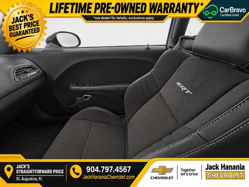 Used 2015 Dodge Challenger SRT RWD image 23