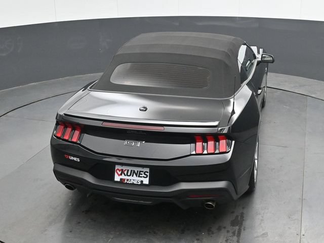 Used 2025 Ford Mustang GT Premium RWD image 25