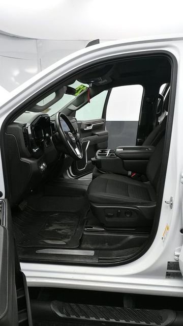 Used 2023 GMC Sierra 1500 Elevation AWD/4WD image 9