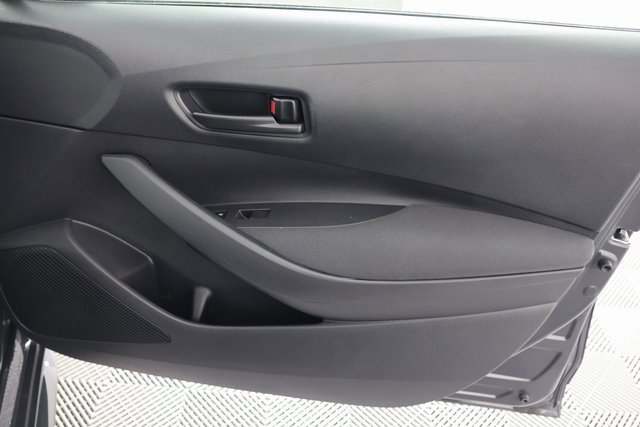 Used 2024 Toyota Corolla LE image 25