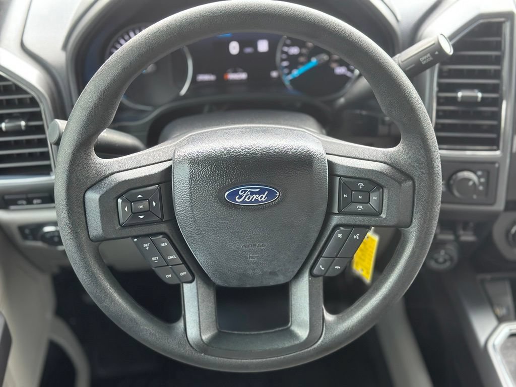 Certified 2020 Ford F250 XLT w/ XLT Premium Package AWD/4WD image 5