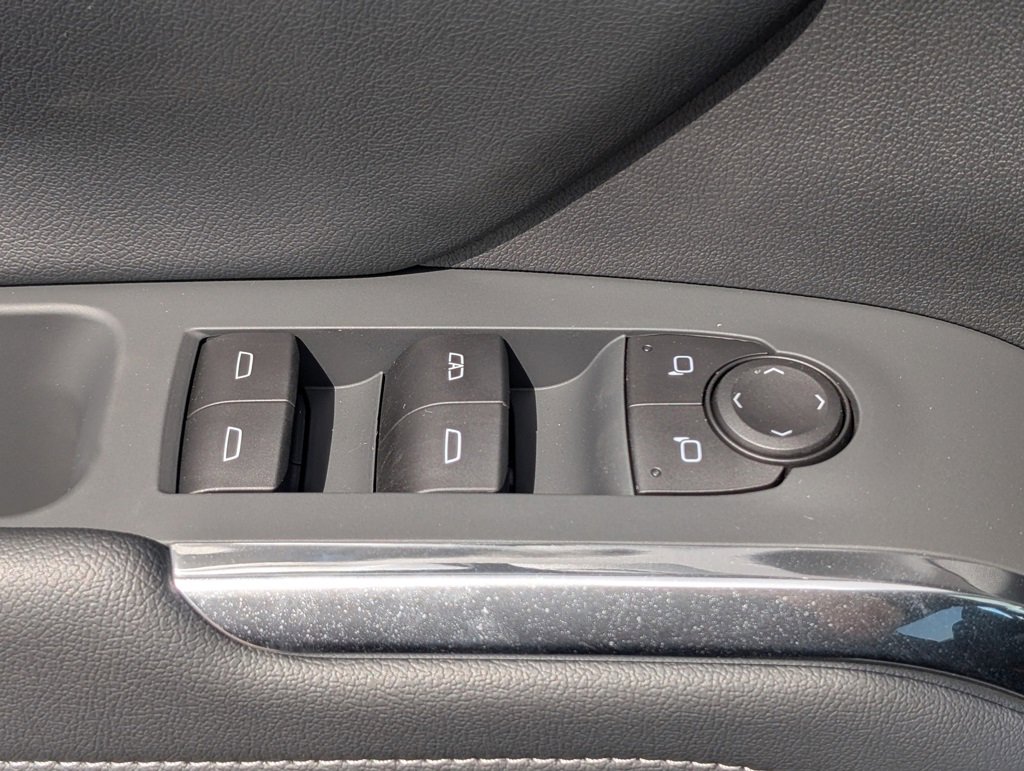 New 2026 Chevrolet Traverse LT w/ Enhanced Driving Package image 11