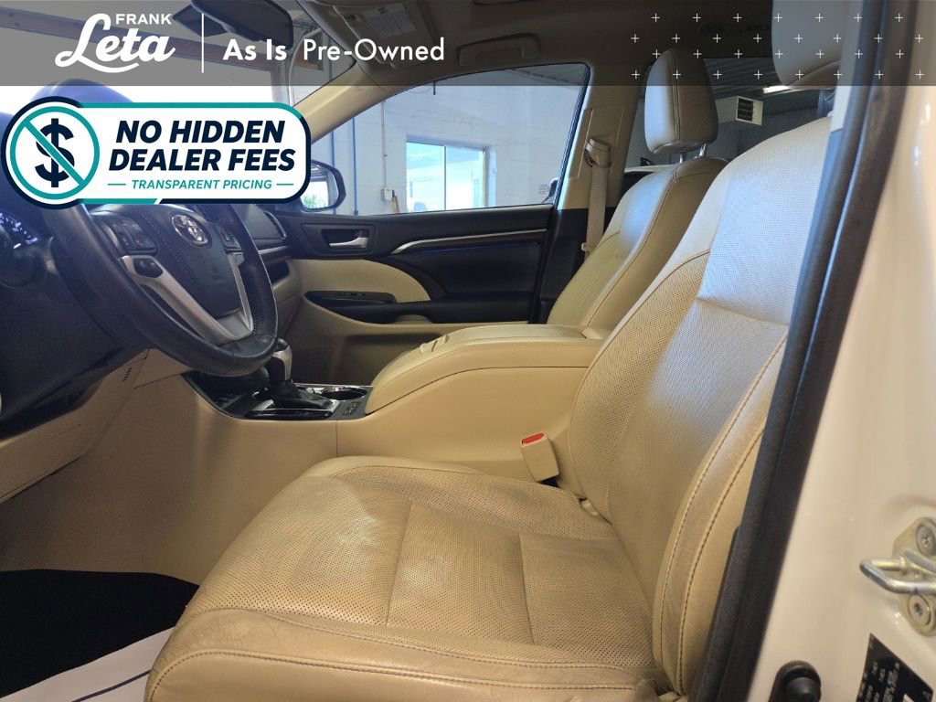 Used 2015 Toyota Highlander Limited Platinum AWD/4WD image 13