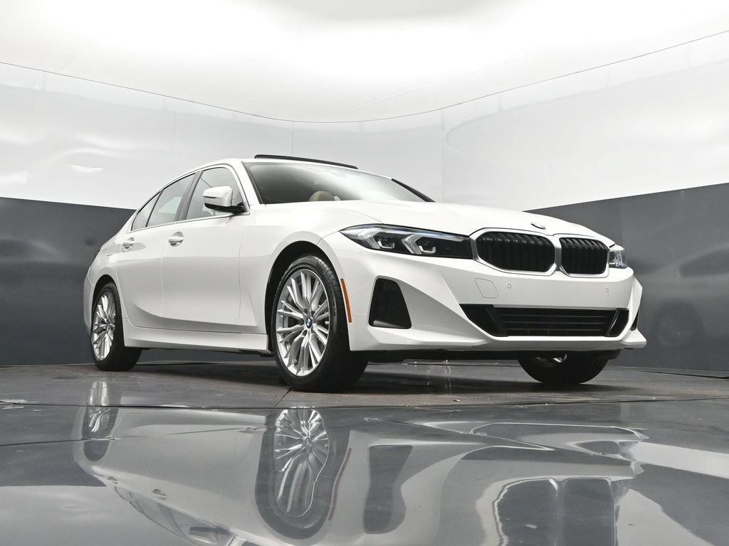 Certified 2023 BMW 330i Sedan w/ Driving Assistance Package RWD image 44