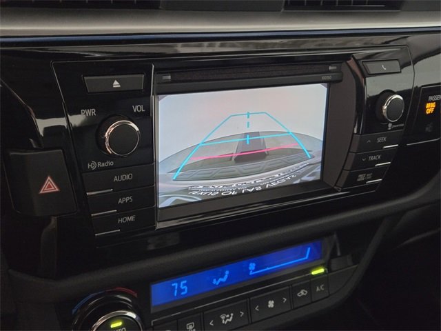 Used 2015 Toyota Corolla LE image 35