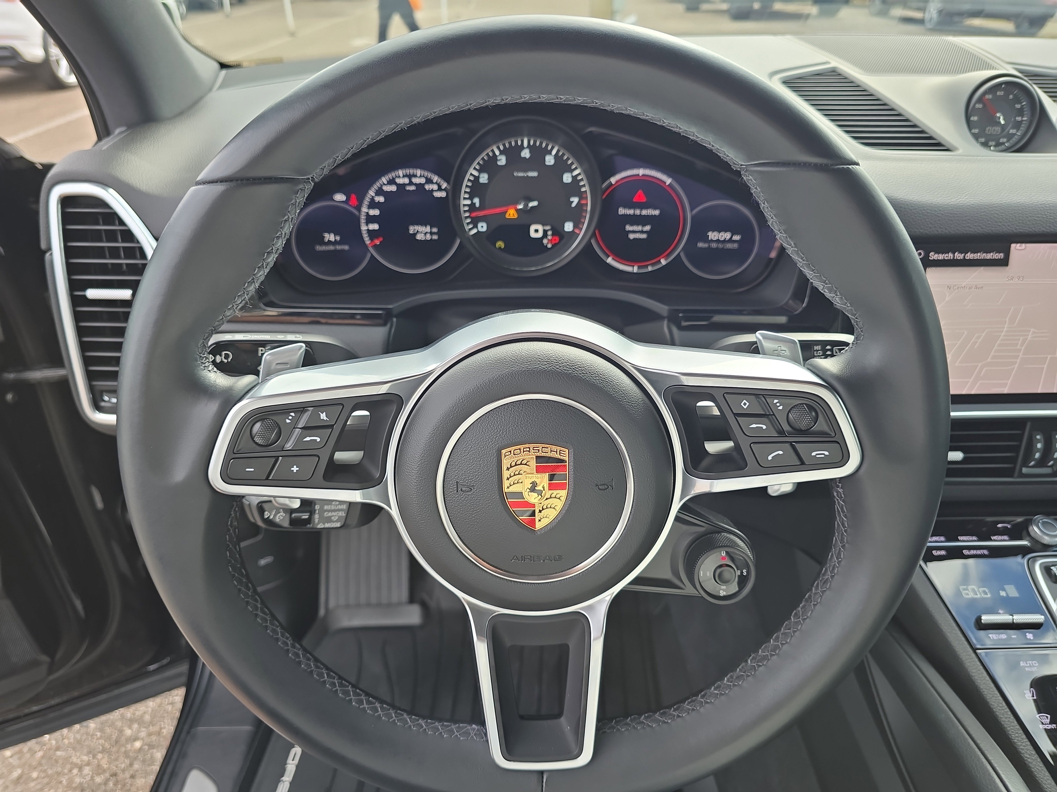 Used 2023 Porsche Cayenne S Platinum image 29