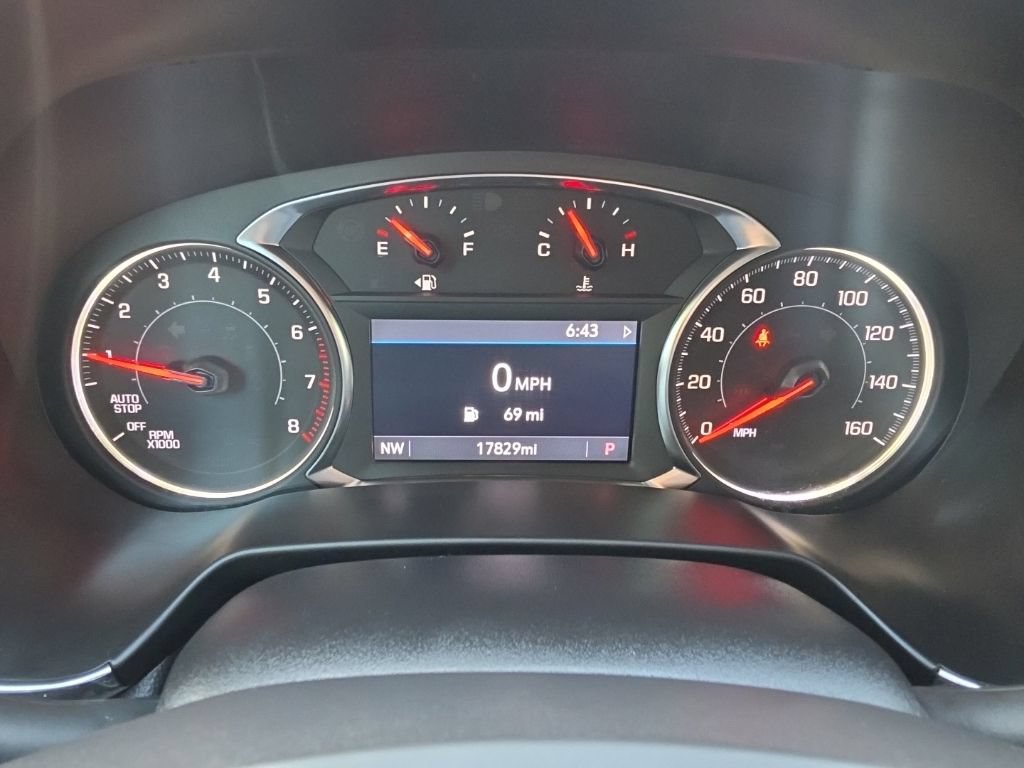Used 2025 Chevrolet Blazer LT FWD image 20