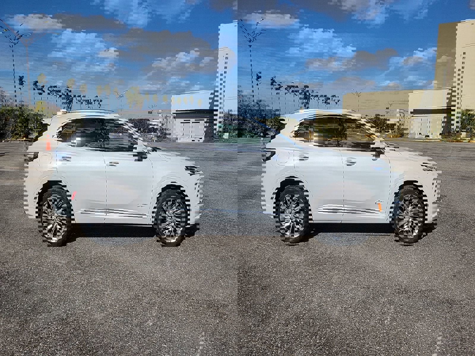 New 2026 Buick Envision Avenir image 4