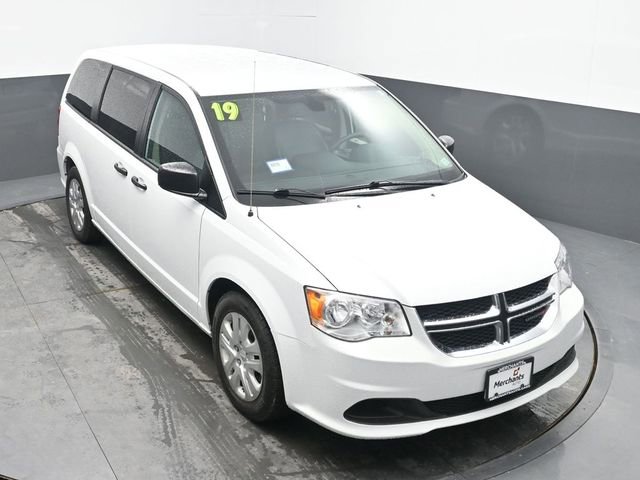 Used 2019 Dodge Grand Caravan SE FWD image 15
