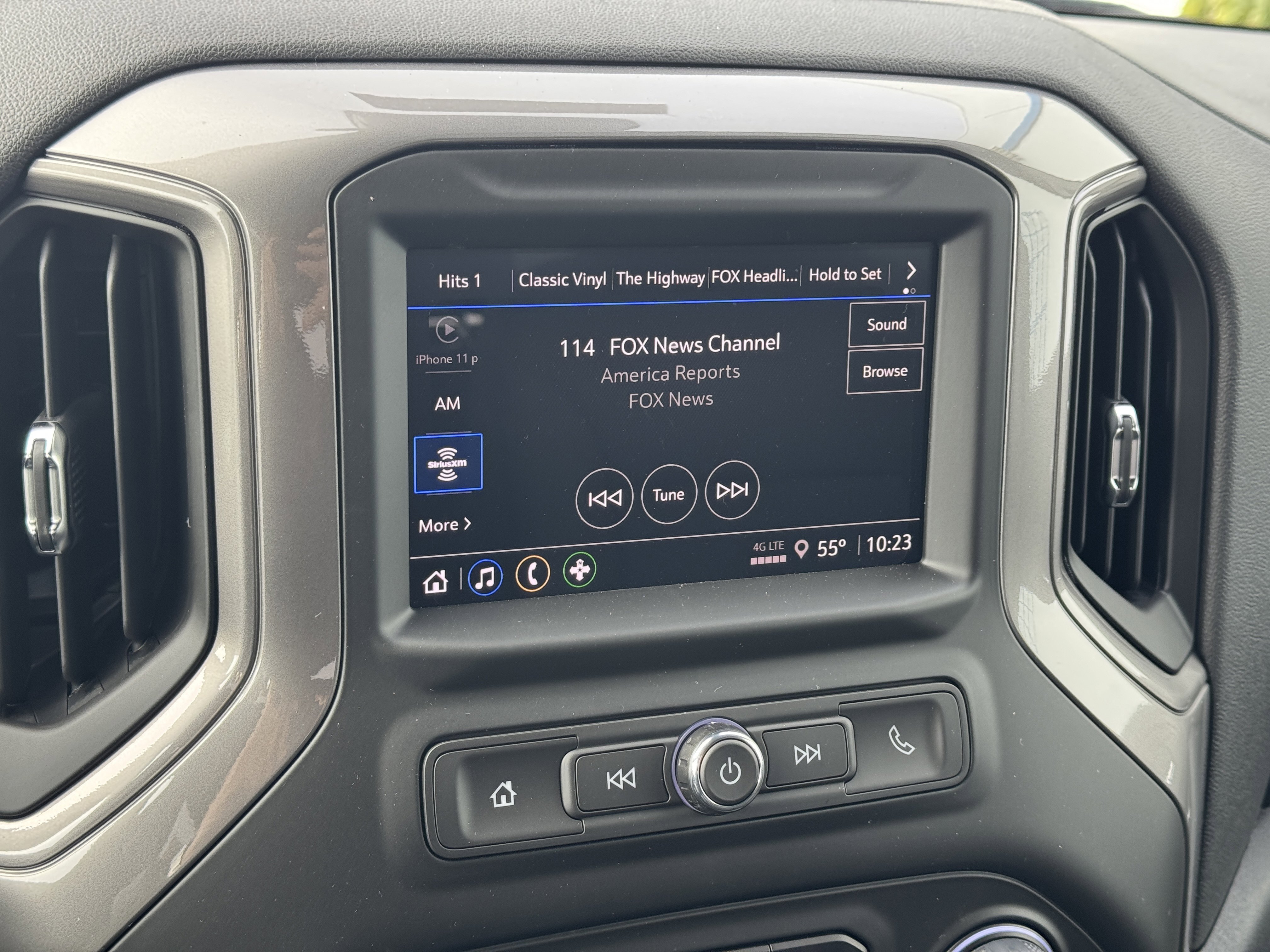 New 2026 Chevrolet Silverado 1500 Custom Trail Boss w/ Turbomax Blackout Package AWD/4WD image 25
