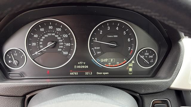 Used 2015 BMW 320i xDrive Sedan AWD/4WD image 16